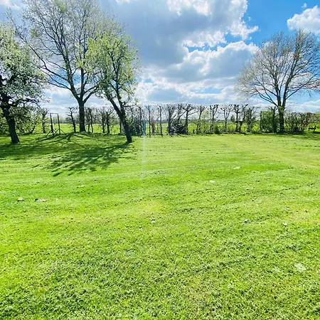 De Nieuwe Hof Parque de Campismo *